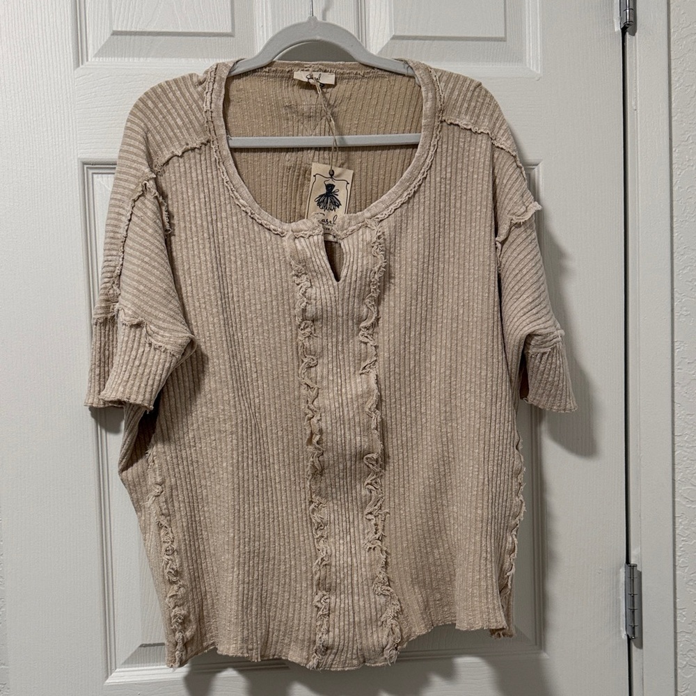 NWT Easel Dolman Top